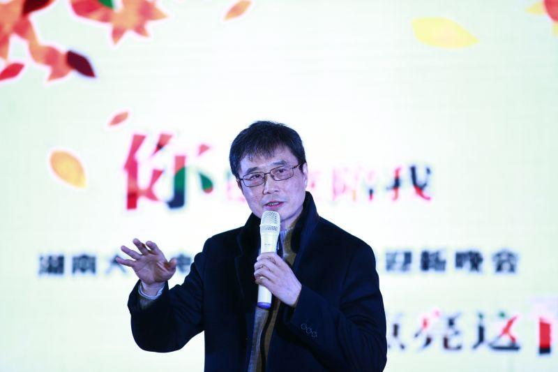 B17DC7F12B63C1B2AC221325DF95777D